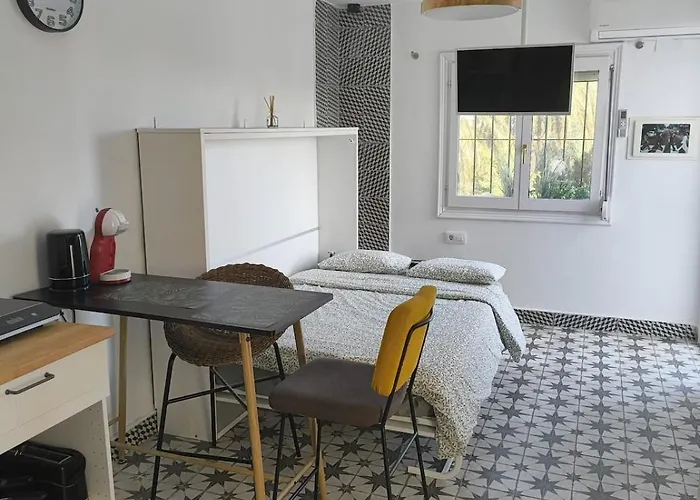 Flamingo Estudio En Дения